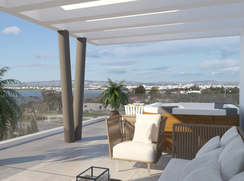 Mieszkanie 3 pokoi 136 m² Larnaka, Cypr