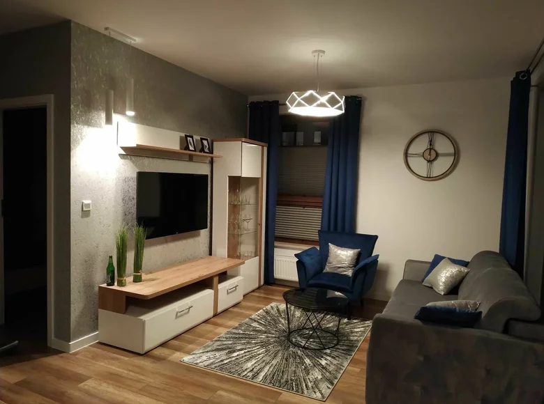 2 room apartment 42 m² in Warsaw, Poland