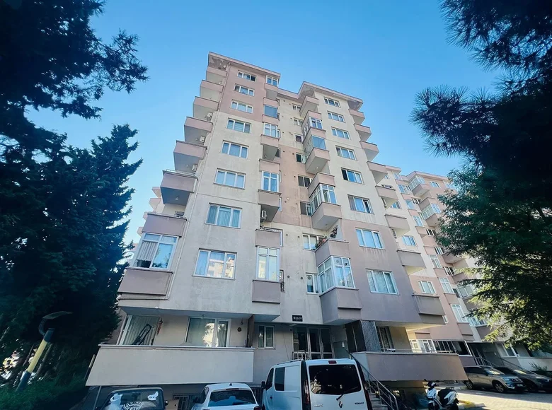 Квартира 4 комнаты 130 м² Ускюдар, Турция
