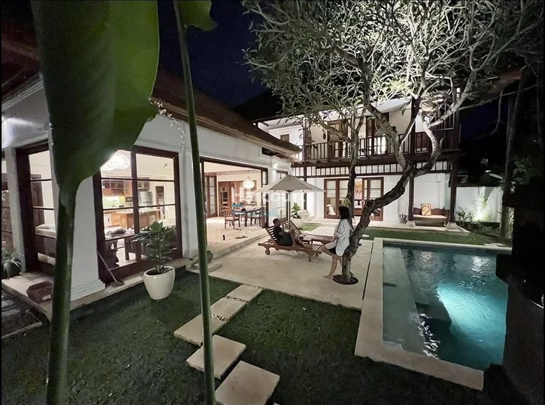 Willa 3 pokoi 297 m² Jimbaran, Indonezja