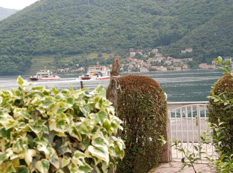 2 bedroom house 153 m² Josice, Montenegro
