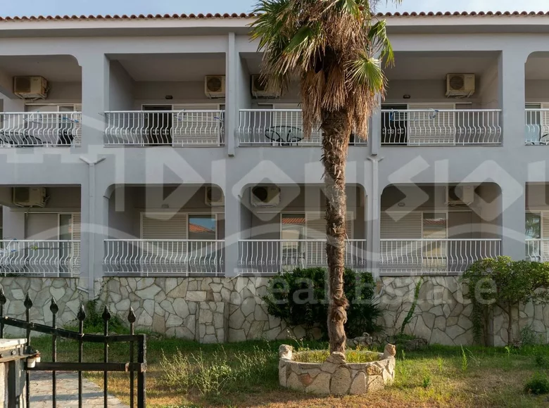 Mieszkanie 14 pokojów 450 m² Polychrono, Grecja
