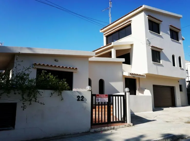 Dom wolnostojący 1 pokój 345 m² Lakatamia, Cyprus