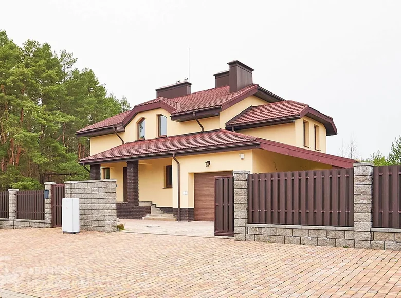 Casa de campo 389 m² Soniecny, Bielorrusia