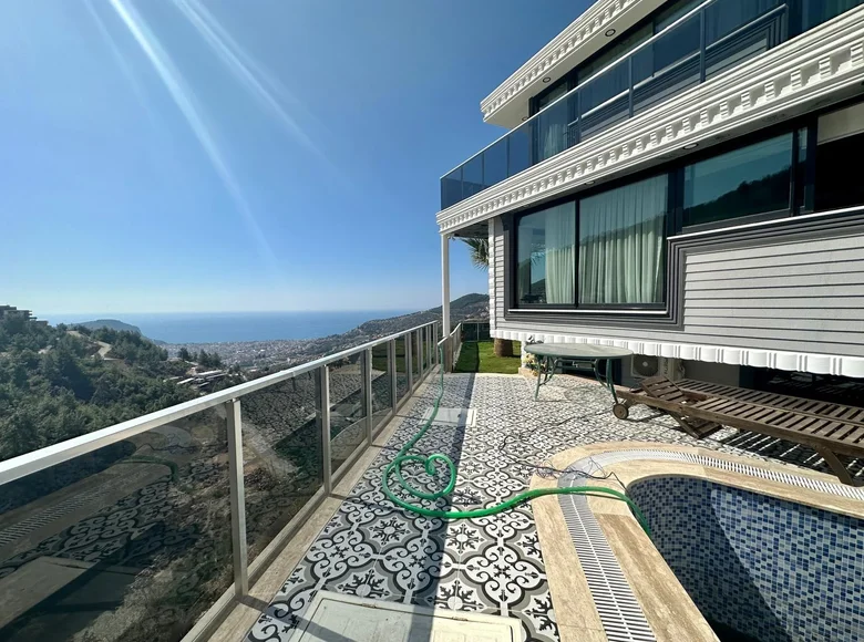 4 bedroom Villa  Alanya, Turkey