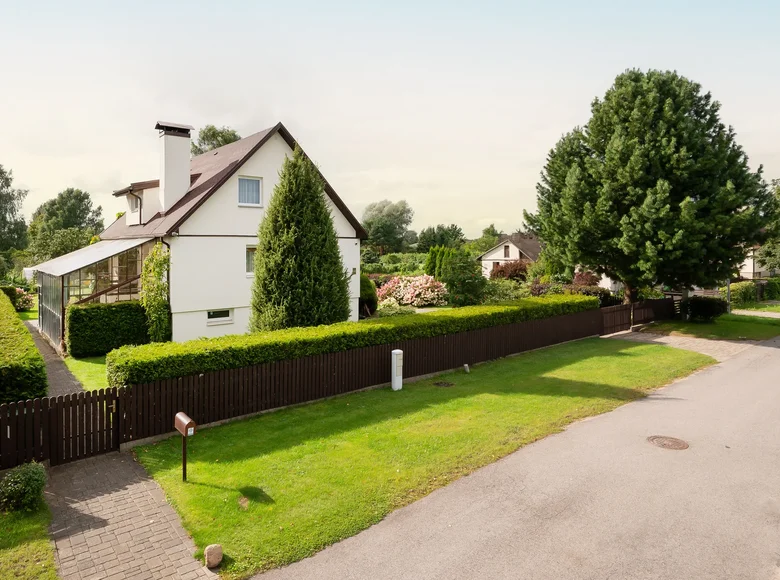 5 room house 204 m² Marupe, Latvia