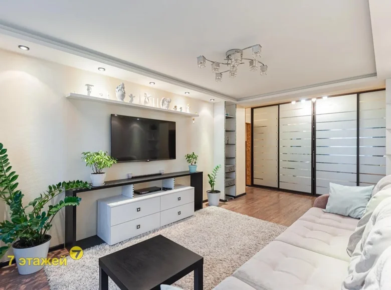 Квартира 3 комнаты 75 м² Минск, Беларусь