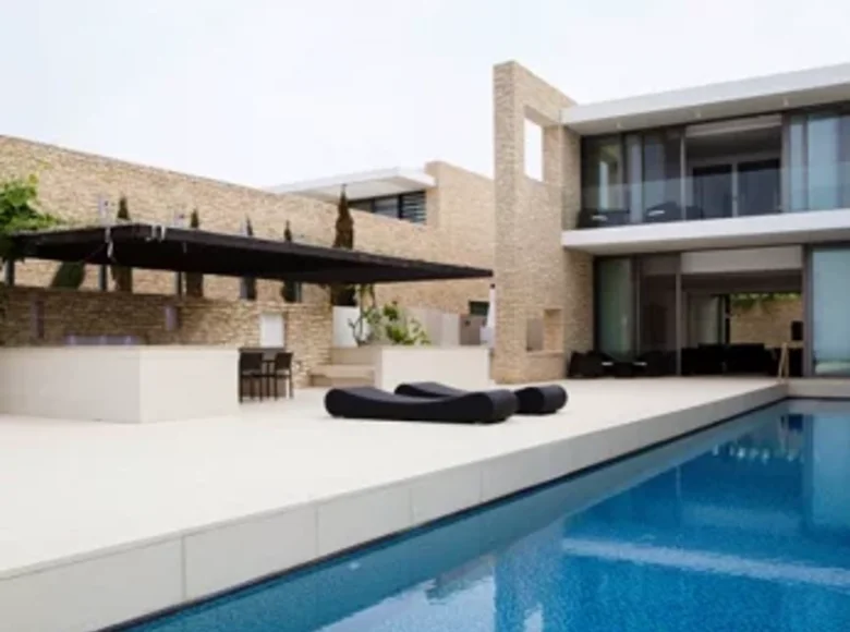 3 bedroom house  Chloraka, Cyprus