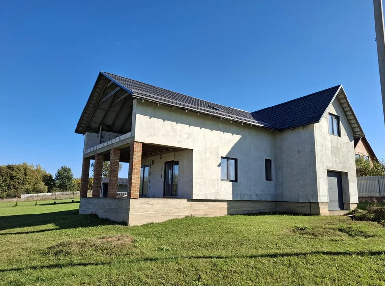 House 161 m² Rubezhevichi, Belarus