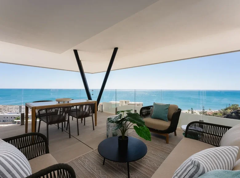 2 bedroom apartment 95 m² Fuengirola, Spain