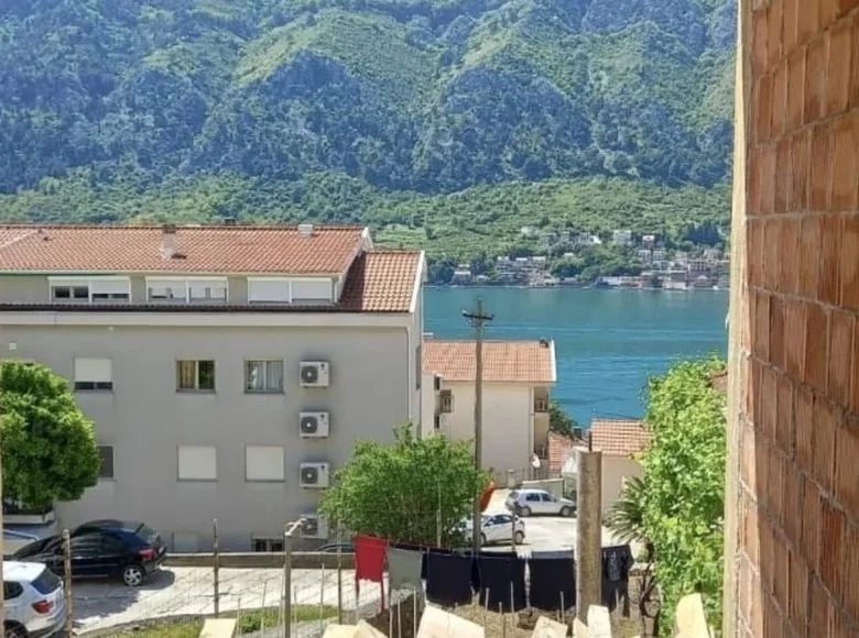 1 bedroom apartment 49 m² Dobrota, Montenegro