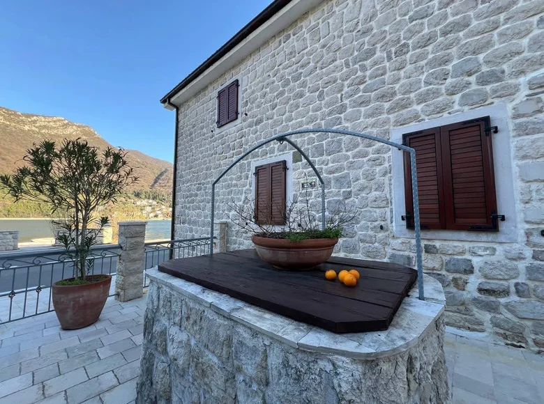 Gewerbefläche 300 m² Josice, Montenegro
