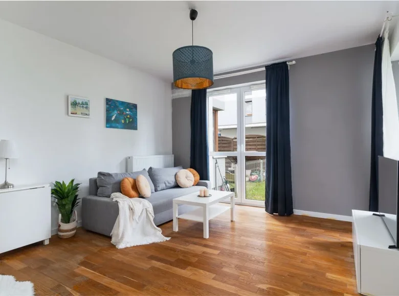 1 room apartment 35 m² Warsaw, Poland