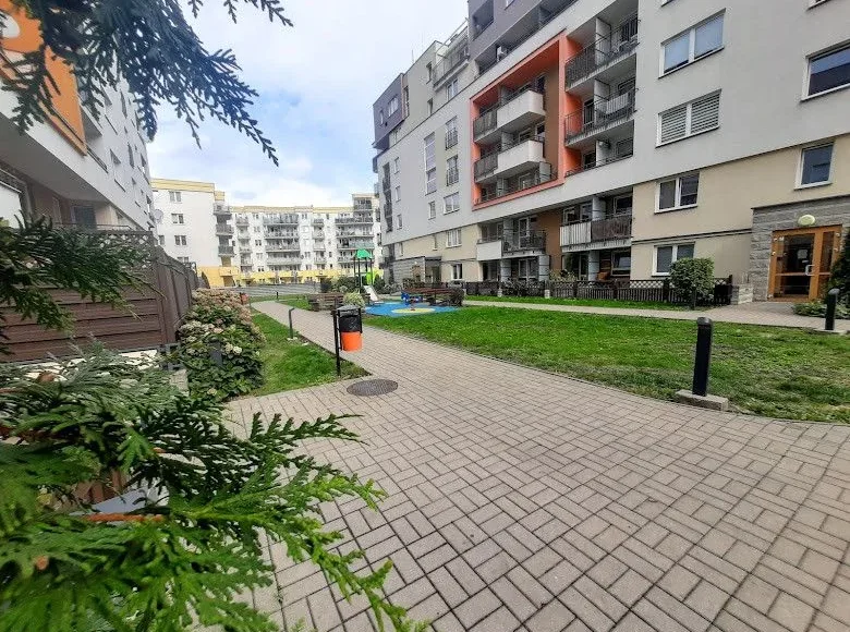 Mieszkanie 2 pokoi 55 m² Warszawa, Polska