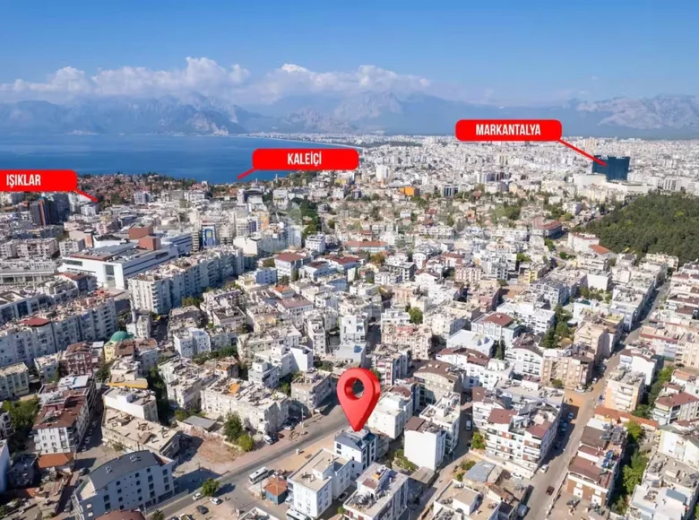 Mieszkanie 2 pokoi 45 m² Muratpasa, Turcja