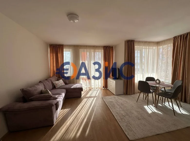 Квартира 2 комнаты 80 м² Равда, Болгария