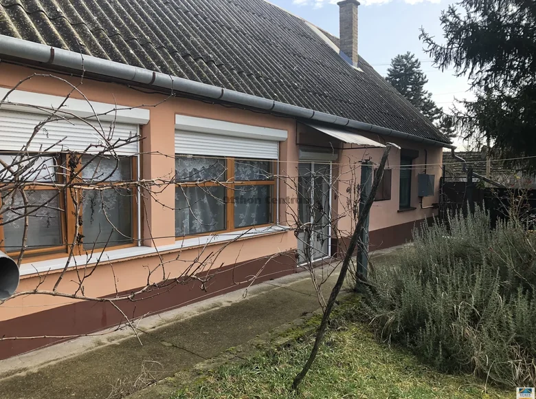 Dom 3 pokoi 106 m² Nagybaracska, Węgry