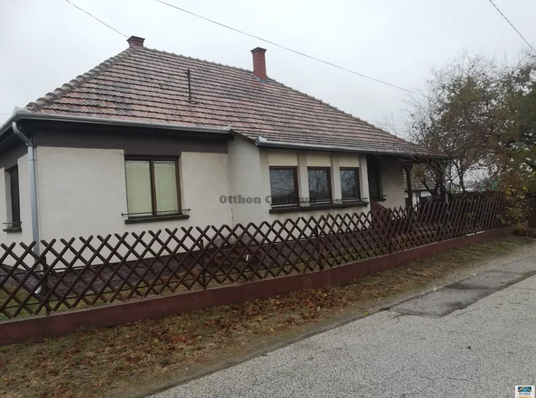 Casa 3 habitaciones 92 m² Tapioszele, Hungría