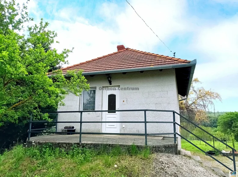 Haus 2 Zimmer 70 m² Felsopahok, Ungarn