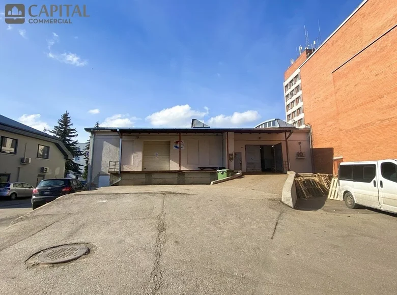 Commercial property 1 849 m² in Kaunas, Lithuania