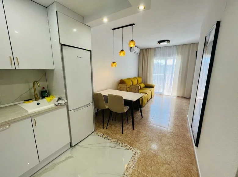 2 bedroom apartment  Torrevieja, Spain