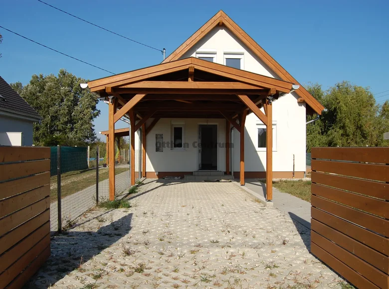 3 room house 65 m² Tura, Hungary