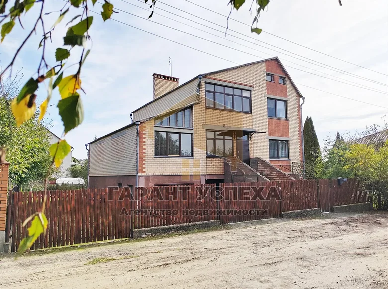 Casa 303 m² Brest, Bielorrusia