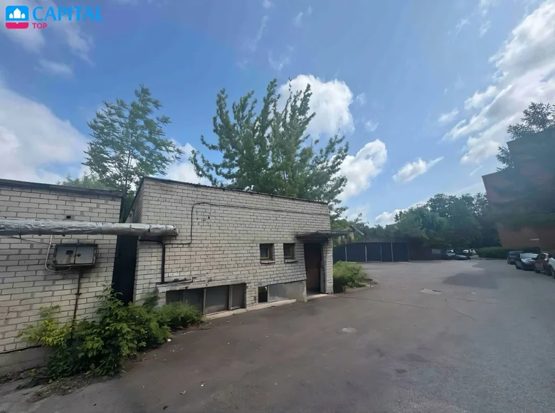 Commercial property 110 m² in Kaunas, Lithuania