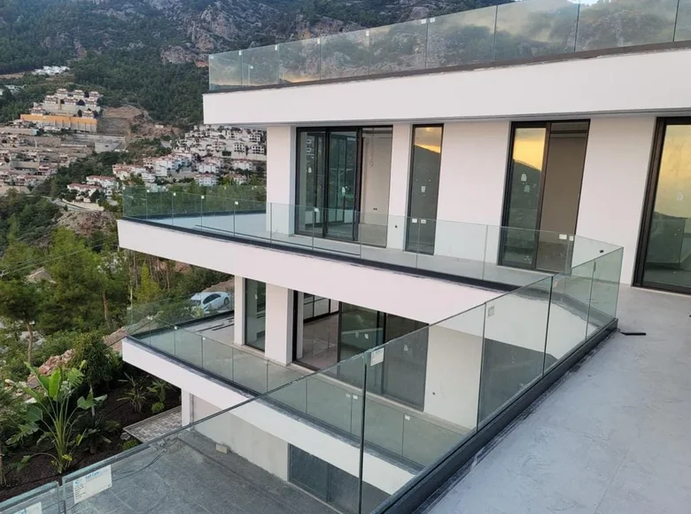 5 bedroom house 680 m² Mediterranean Region, Turkey
