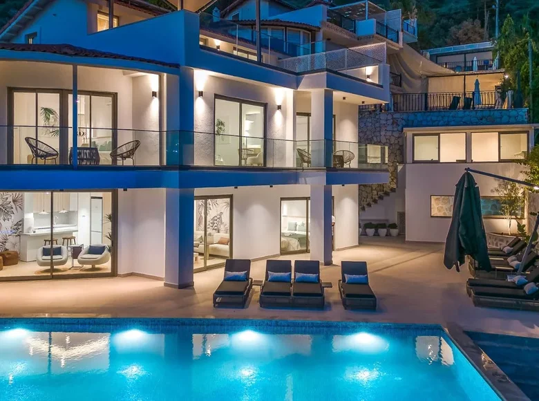 Willa 6 pokojów 350 m² Kalkan, Turcja