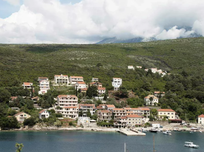 Casa 5 habitaciones 230 m² Montenegro, Montenegro