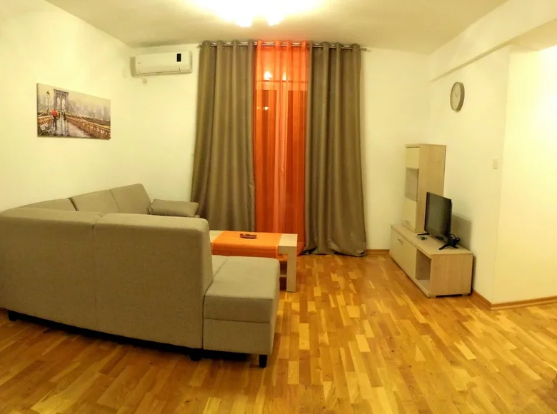 Wohnung 2 Zimmer  Budva, Montenegro