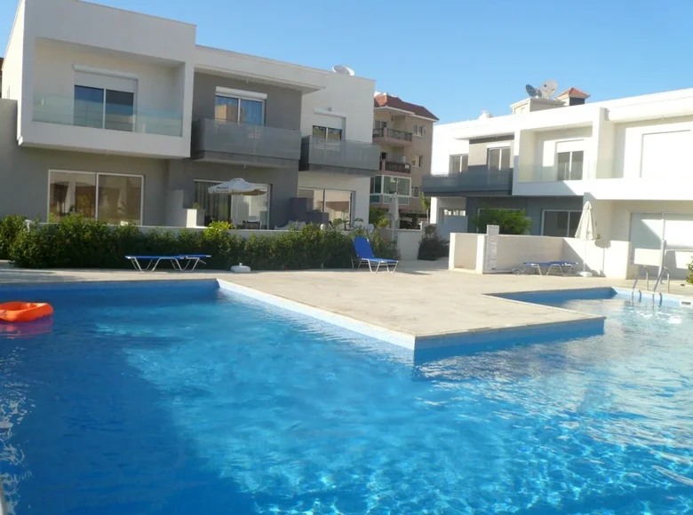 Townhouse 2 bedrooms 98 m² Germasogeia, Cyprus