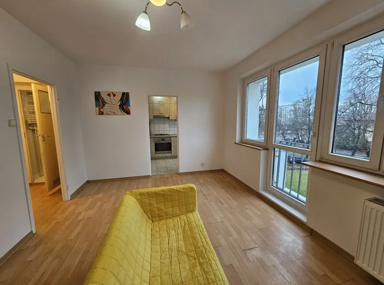 1 room apartment 32 m² Warsaw, Poland