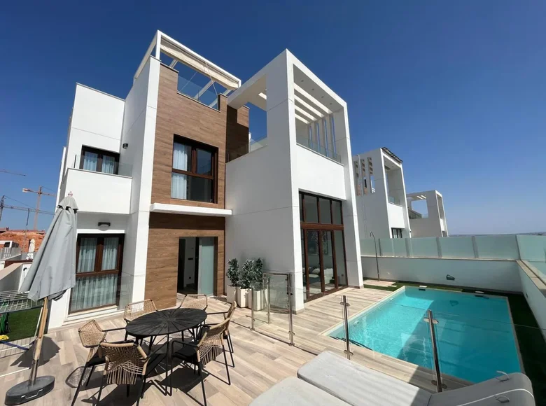 Вилла 3 спальни 220 м² Торревьеха, Испания