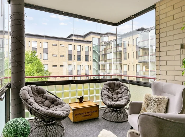 Apartamento 3 habitaciones 75 m² Helsinki sub region, Finlandia