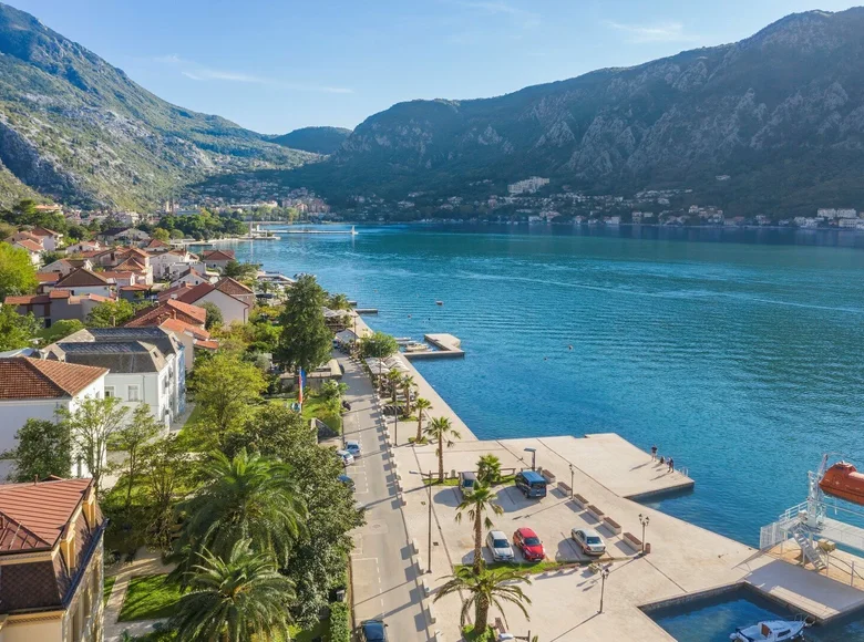 Nieruchomości komercyjne 1 029 m² Kotor, Czarnogóra