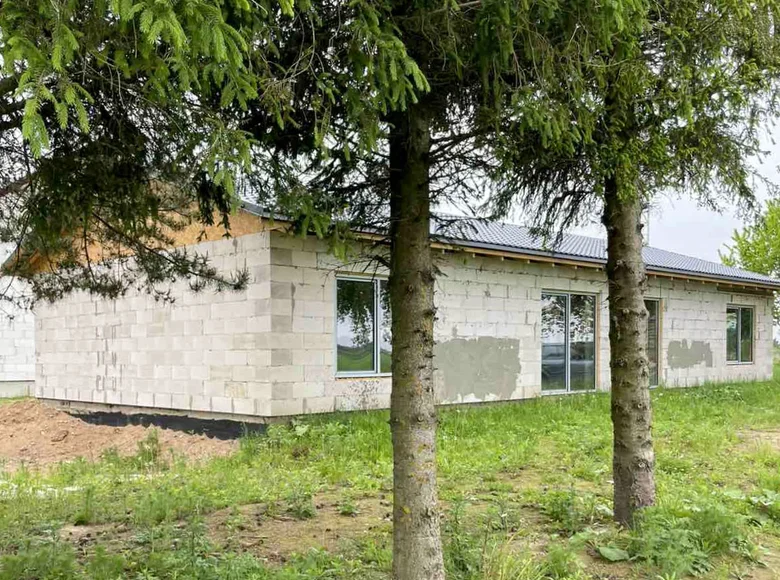 3 bedroom house 173 m² Fanipalski sielski Saviet, Belarus