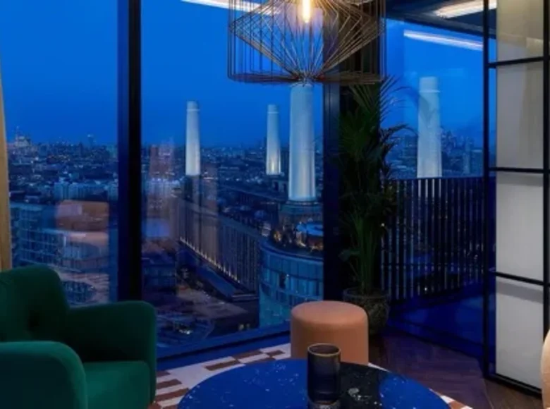 2 bedroom apartment 83 m² London, United Kingdom