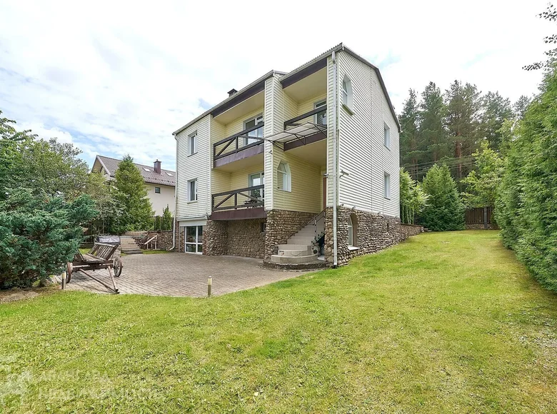 Chalet 256 m² Astrasyckaharadocki siel ski Saviet, Biélorussie