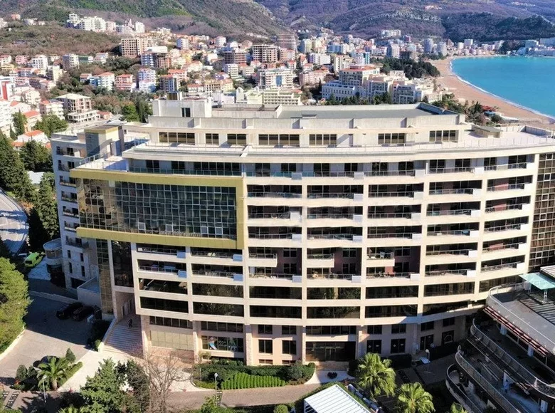 Apartamento 3 habitaciones 80 m² Becici, Montenegro