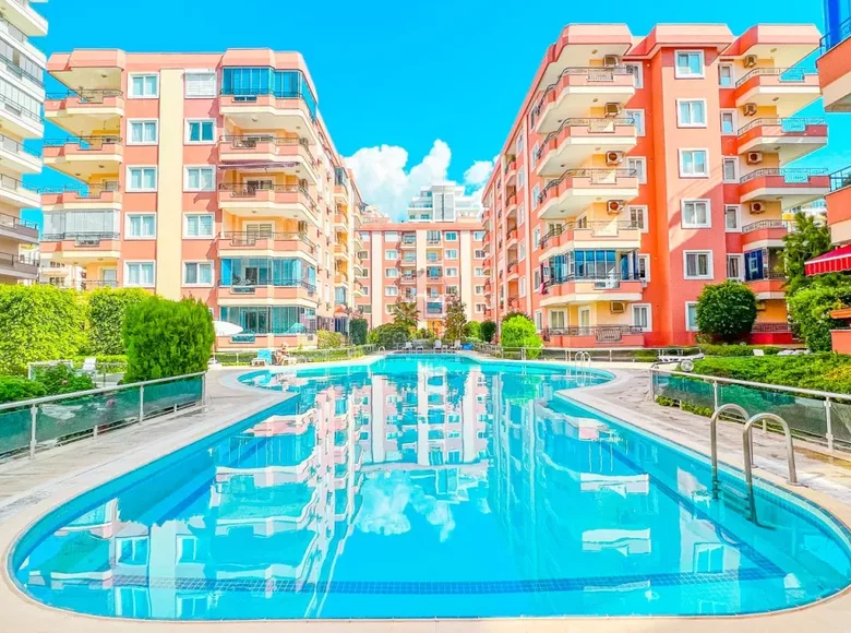 Квартира 1 комната 105 м² Махмутлар центр, Турция