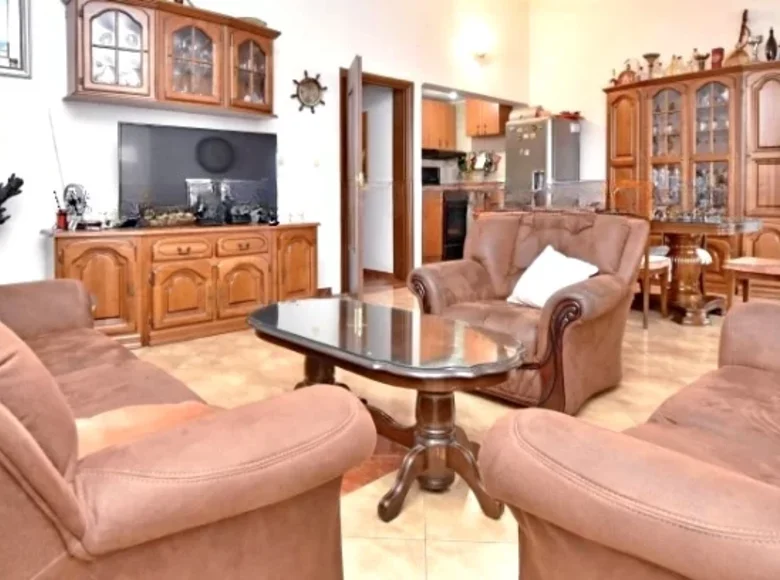 Apartamento 4 habitaciones 120 m² Bijela, Montenegro