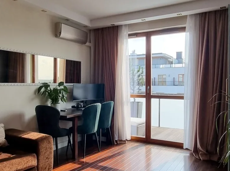 2 room apartment 41 m² Warsaw, Poland