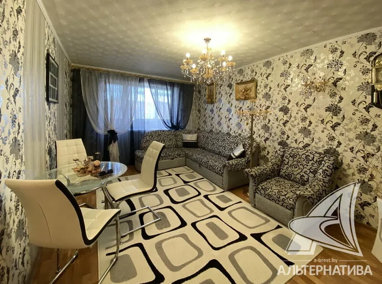 2 room apartment 54 m² Kamyanyets, Belarus