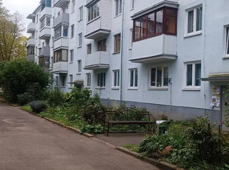 Mieszkanie 3 pokoi 58 m² Mińsk, Białoruś