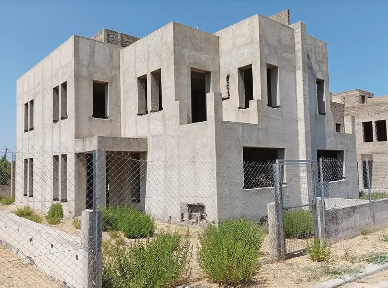 Investment 1 414 m² in Argaka, Cyprus