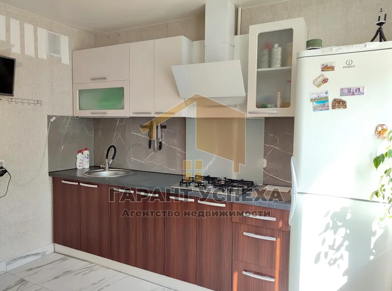 Квартира 1 комната 42 м² Брест, Беларусь