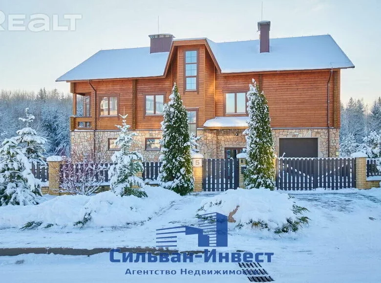 Casa de campo 479 m² Lahojski sielski Saviet, Bielorrusia