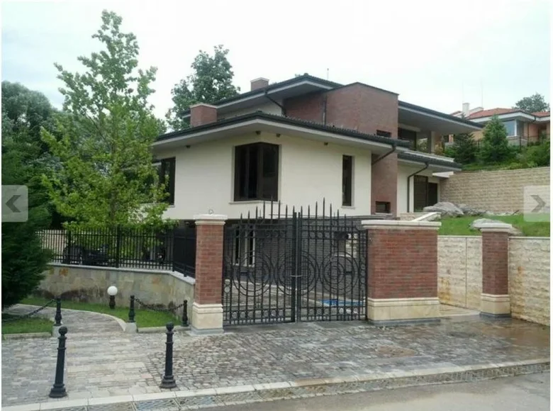 Дом 1 700 м² Болгария, Болгария